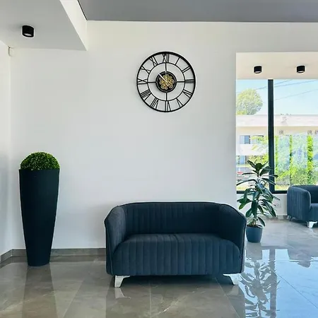 Gloria Hotel