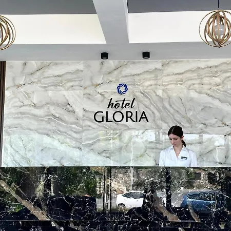 Gloria
