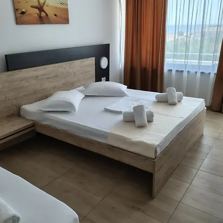Gloria Hotel