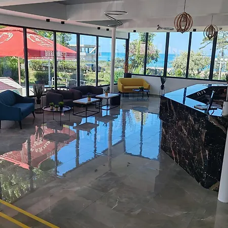 Gloria Hotel